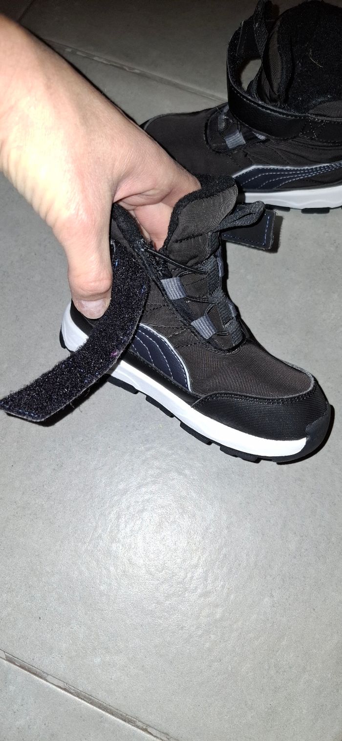 Baskets boots de ski puma taille 26 - photo numéro 2