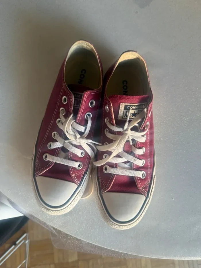 Converse bordeaux taille 37
