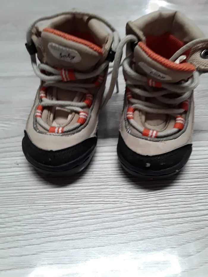Chaussures montantes - photo numéro 3
