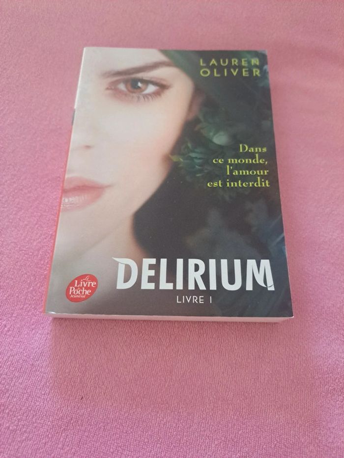Livre delirium
