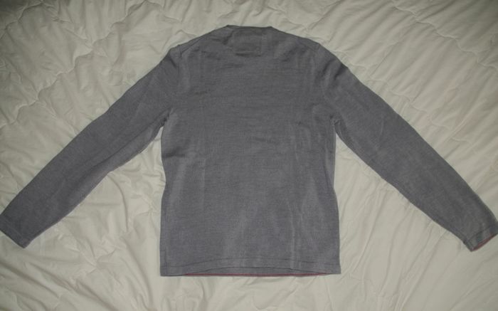 pull Hugo Boss homme S - photo numéro 5