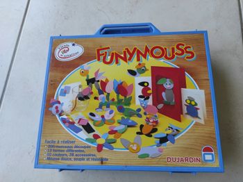 Malette loisirs créatifs pour créer des animaux en mousse