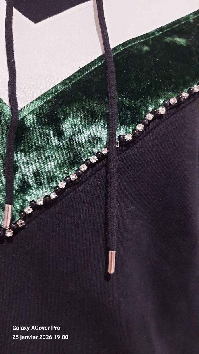 Sweat à capuche - photo numéro 2