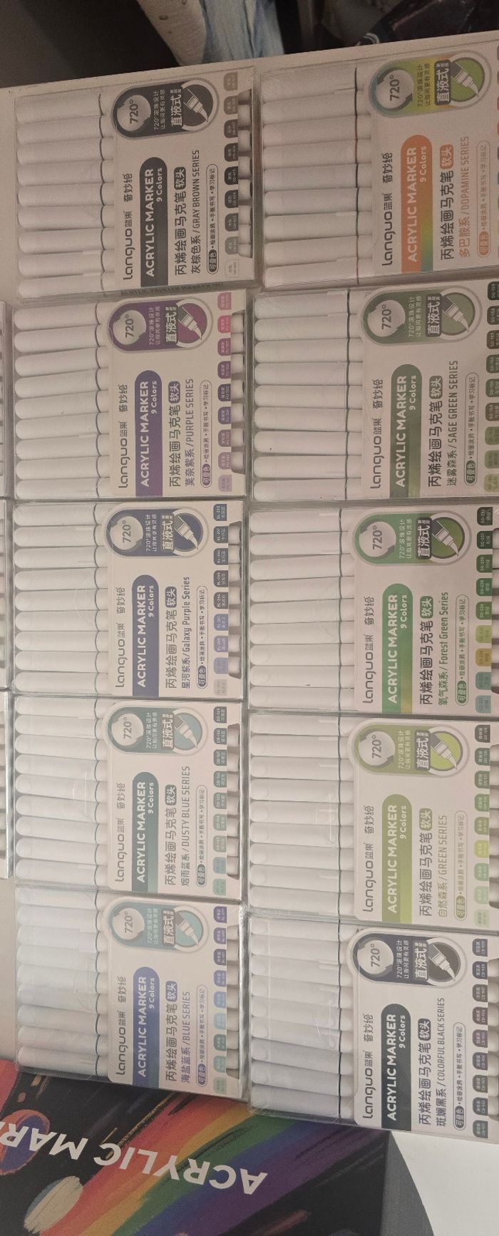 Le lot de 23 boite Languo , 207 feutres acryliques - photo numéro 4