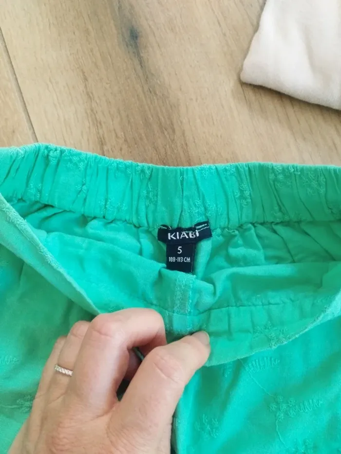 Lot de 4 pièces fille taille 5 ans - photo numéro 2