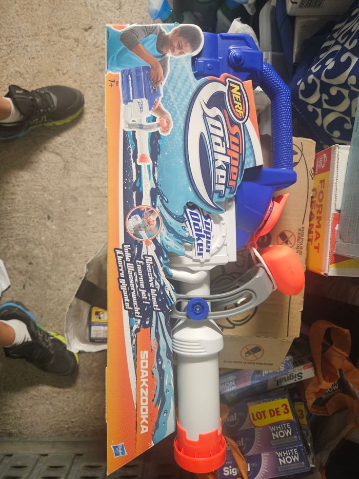 pistolet a l'eau nerf