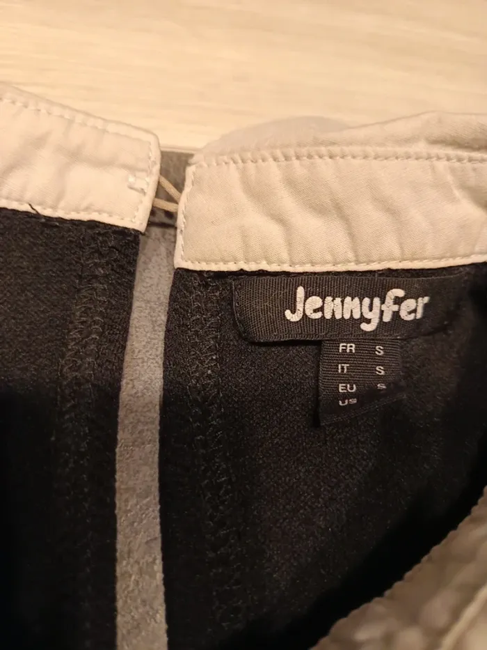 Vends robe d'été Jennyfer taille S . - photo numéro 4