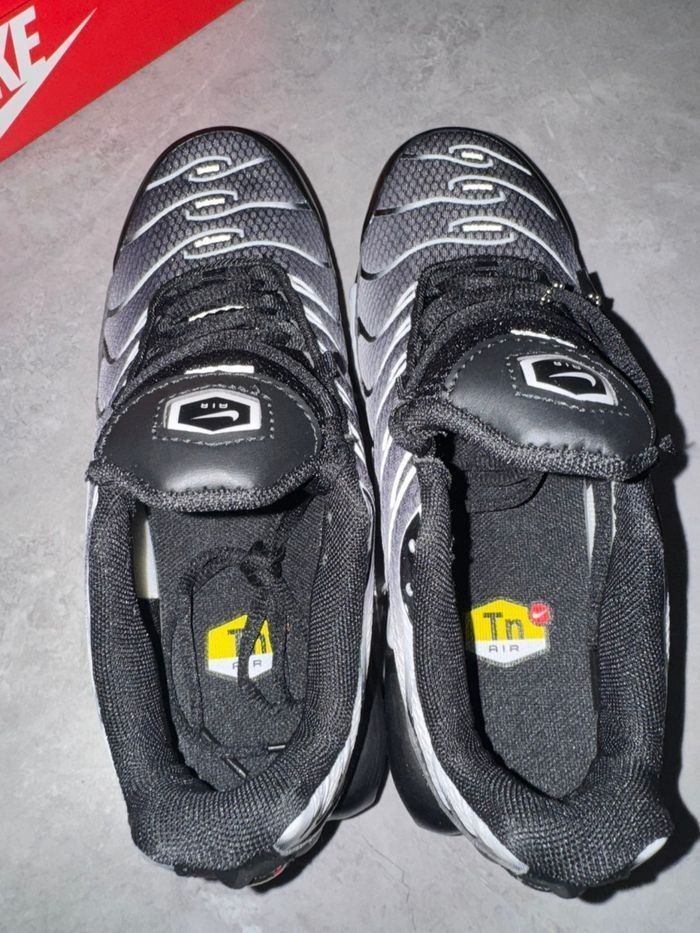 Nike tn noir gris blanc 36 - photo numéro 4