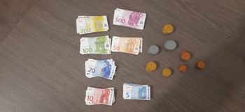 Lot de pièces et billets