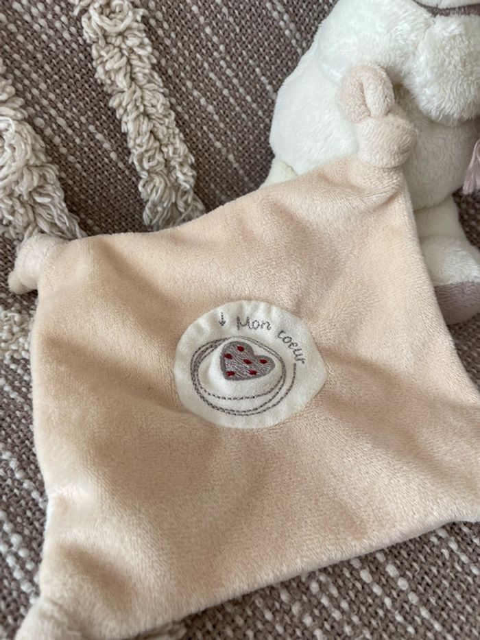 Peluche Doudou mouchoir 18cm Pommette ours blanc et beige très bon état - photo numéro 3