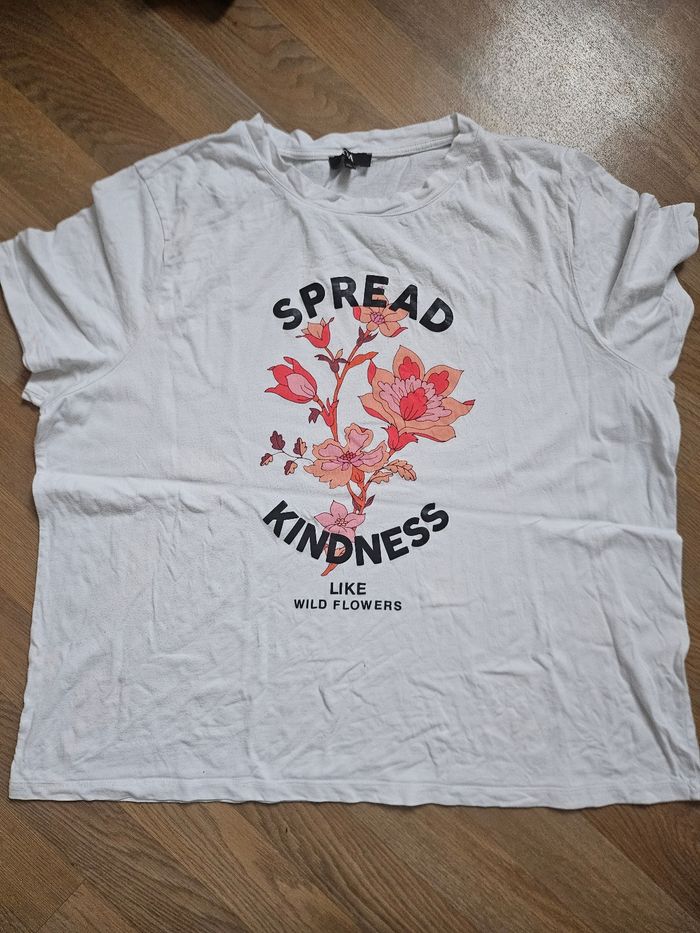 T-shirt femme - photo numéro 2