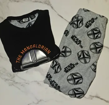 Pyjama chaud "The Mandalorian" (5 ans)