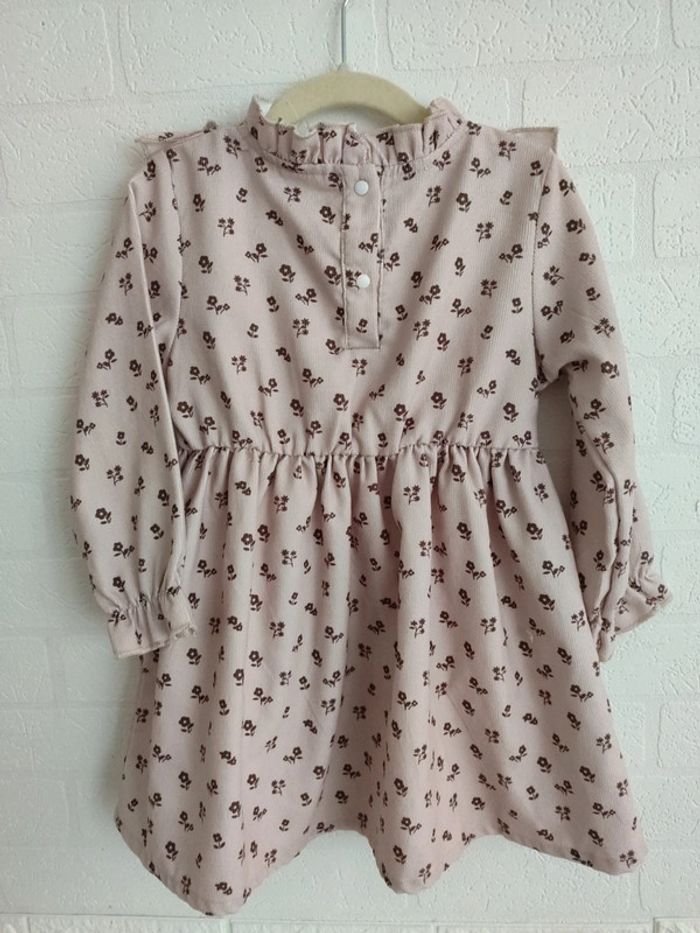 Robe Shein 2/3 ans - photo numéro 4