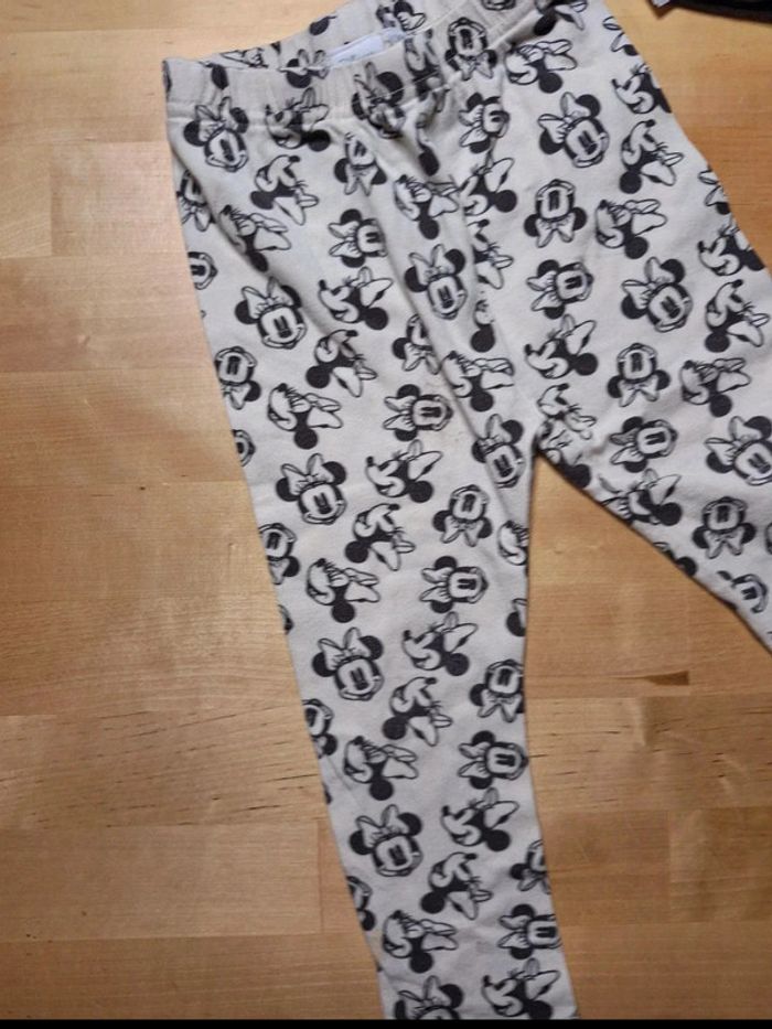 Legging pour fille taille 24 mois Marque Disney très bon état - photo numéro 3