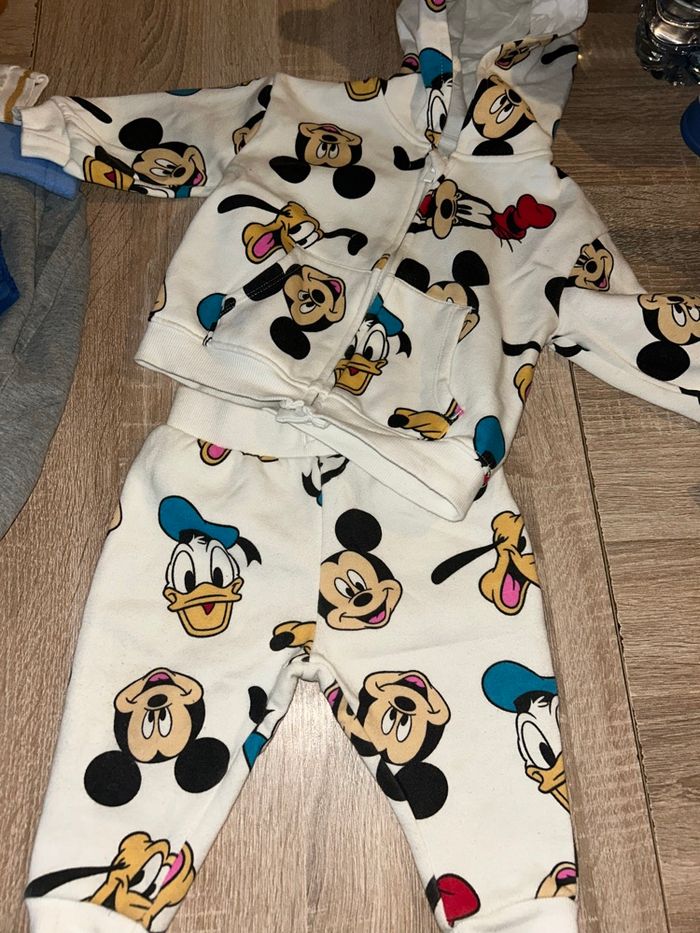 Gros lot de 60 vêtements garçon - photo numéro 5