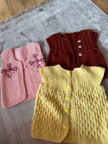 Gilet pour bébé fille