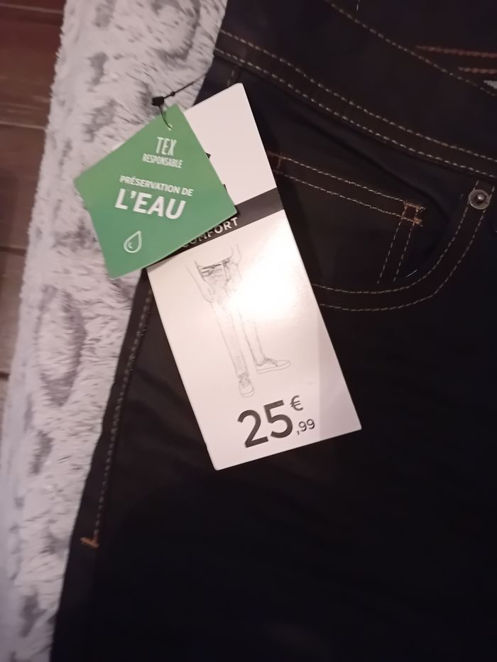 Jean slim anti pluie  taille 38 - photo numéro 2