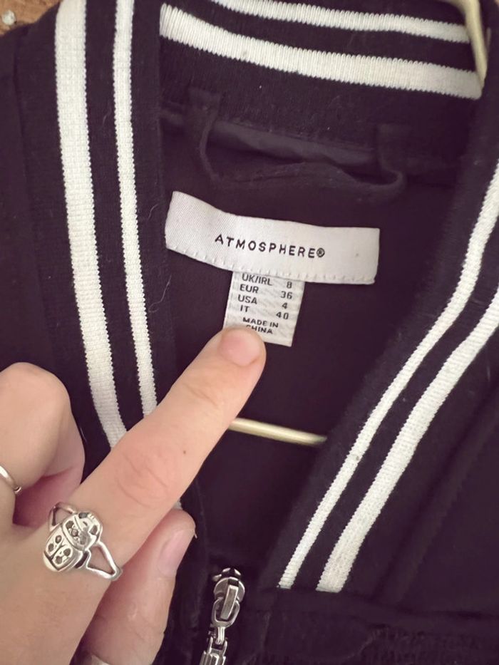 Veste style broderie noire primark - photo numéro 5