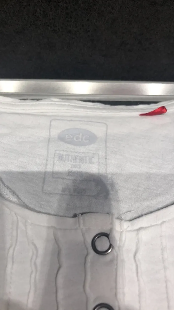 T shirt - photo numéro 3