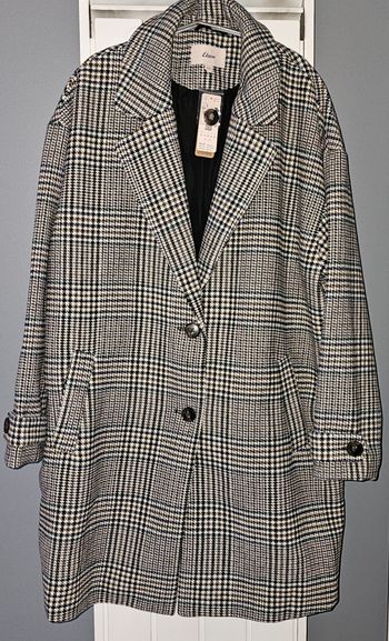 Manteau à carreaux