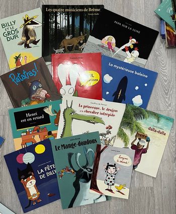 Lot de 45 livres enfant - bon état 