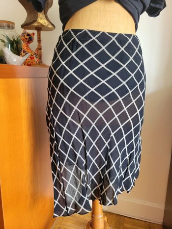Jupe asymetrique noir losange blanc