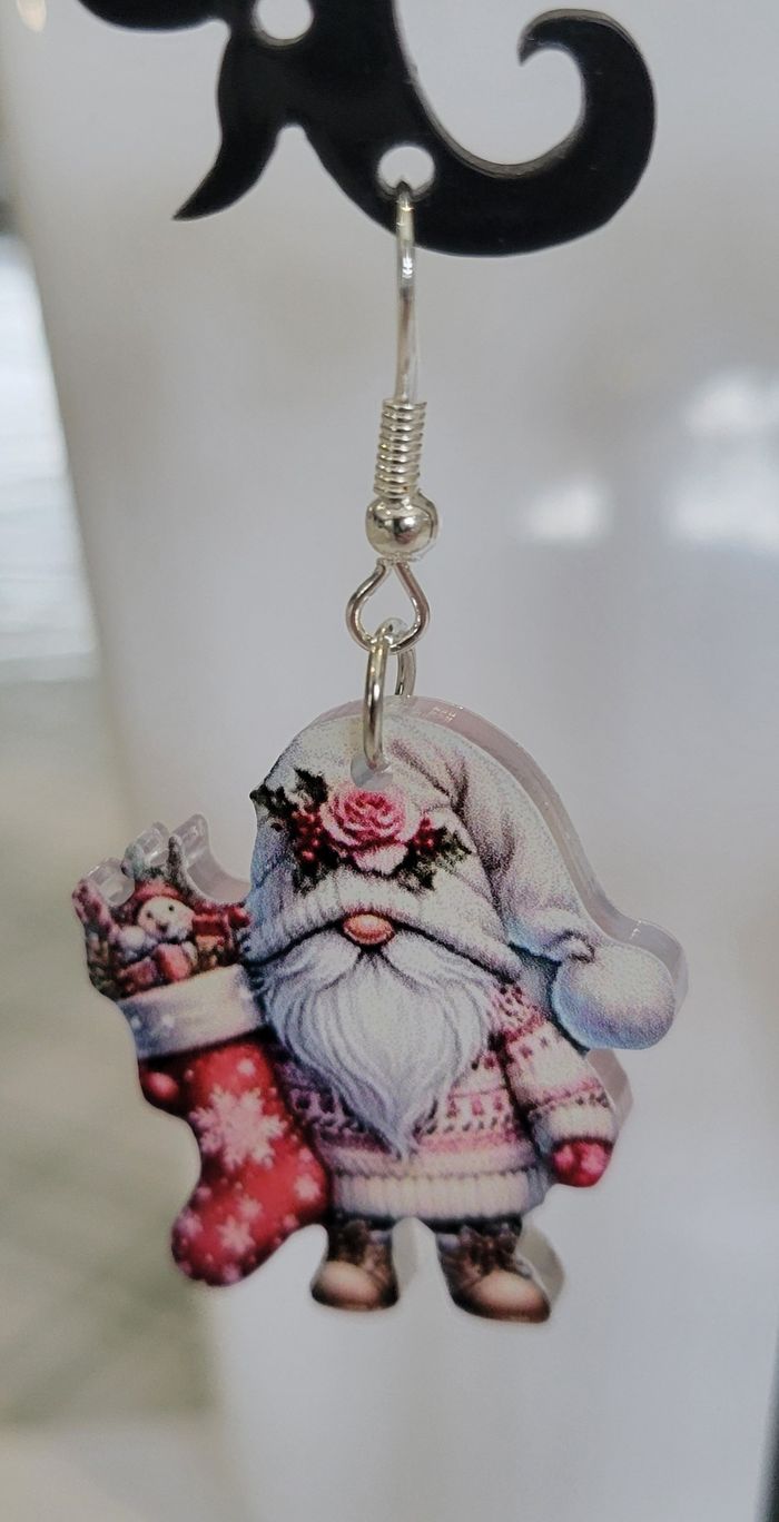 BOUCLES D'OREILLES GNOME NOEL ! NEUVE ! MODELE 3 - photo numéro 2