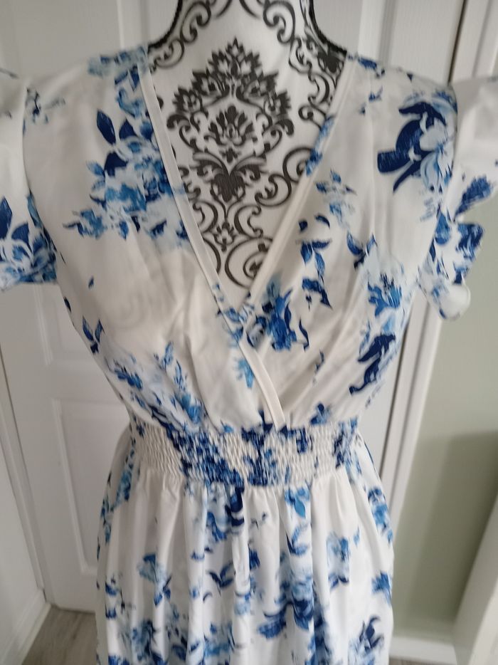 Robe longue taille S - photo numéro 2