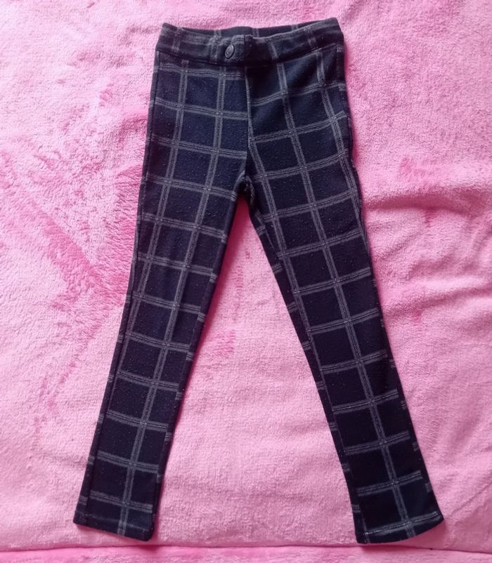 Ensemble Tape à l'Oeil taille 5 ans en bon état - photo numéro 5