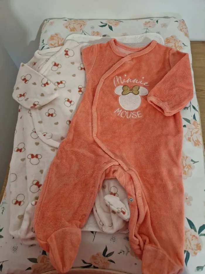 Lot 2 pyjamas minie bébé fille orchestra