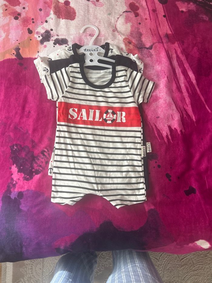 3 bodies garçon été neuf