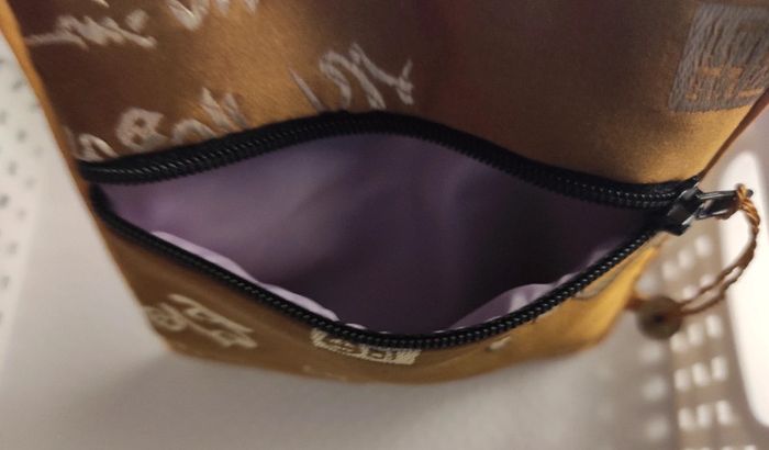 Jolie pochette satinée - photo numéro 2