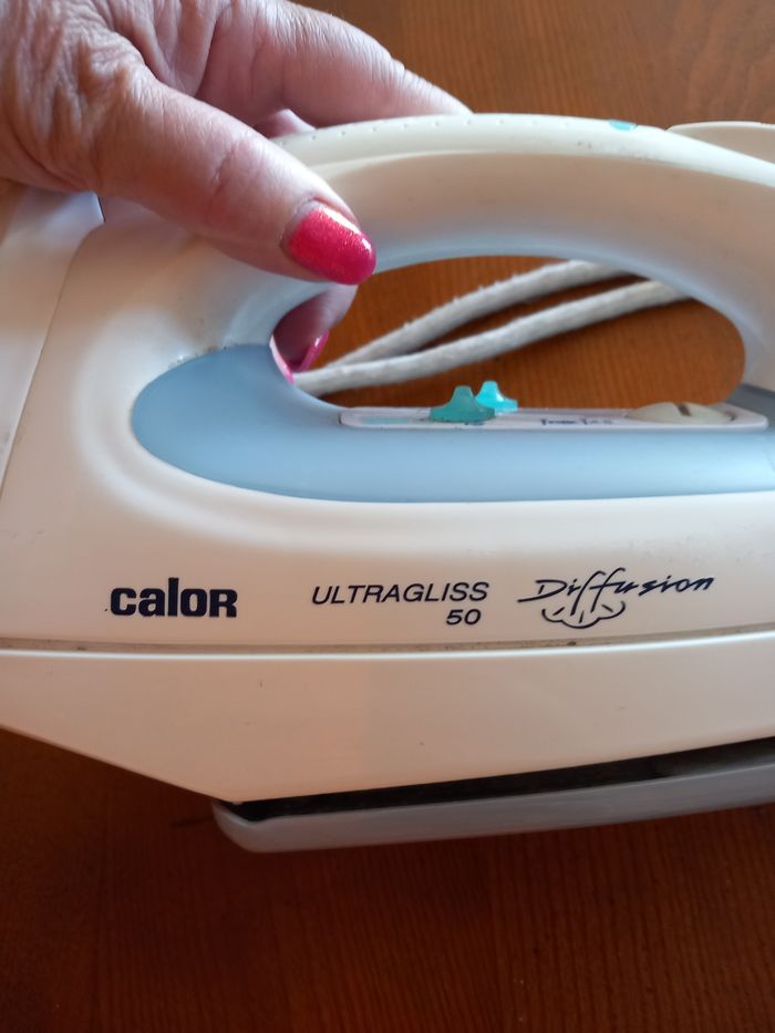 Fer à repasser - photo numéro 2