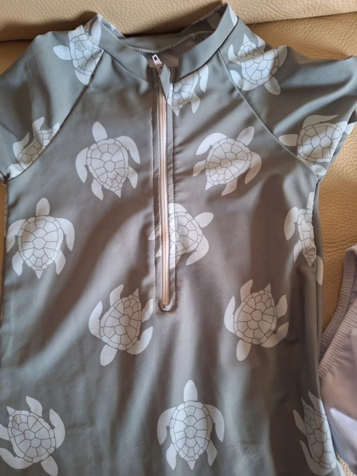 Maillot de bain /Combinaison + culotte d’apprentissage/3 ans - photo numéro 2