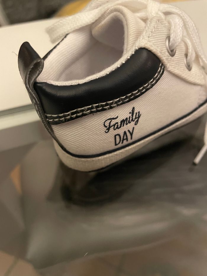 Chaussures bébé - photo numéro 3