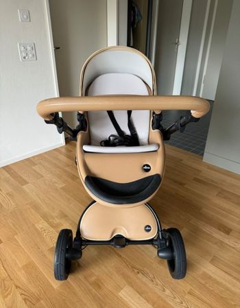 Poussette pour bébé mima