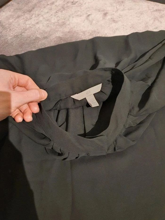 Top H&M taille S - photo numéro 7