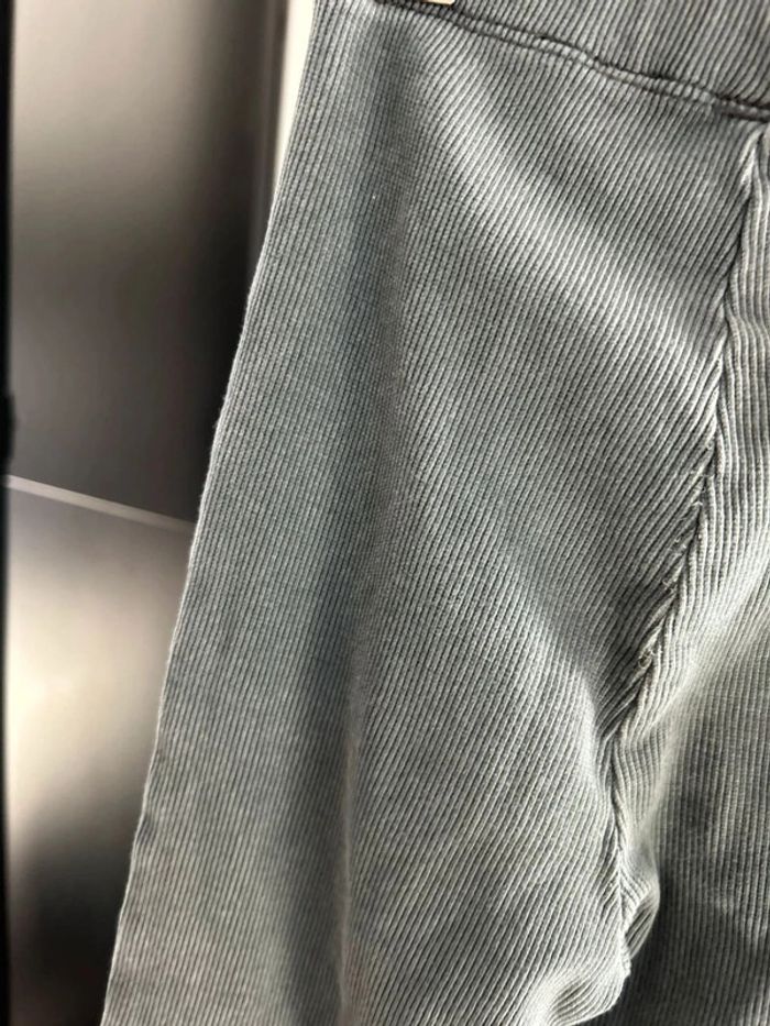 Legging fuseau côtelé / Zara - 4 ans (104 cm) - photo numéro 6