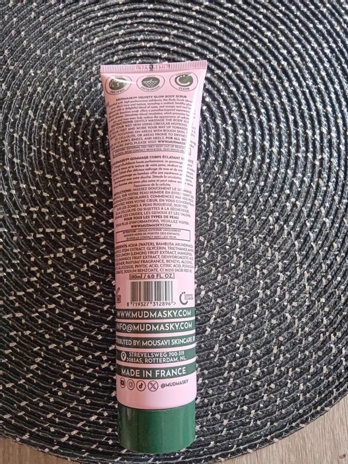 Gommage corps mudmasky body scrub - photo numéro 4