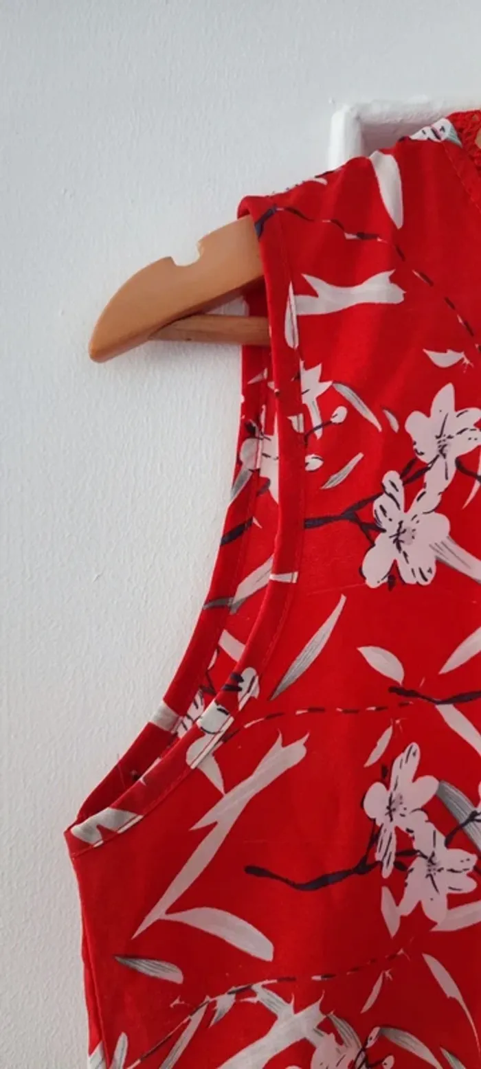 Débardeur rouge - photo numéro 6