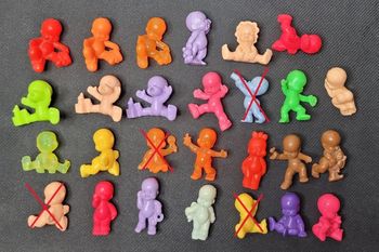 Lot de 23 Figurines Babies Galoob 1991