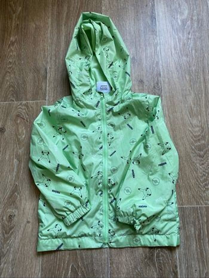 Veste coupe vent Pikachu -taille 4 ans