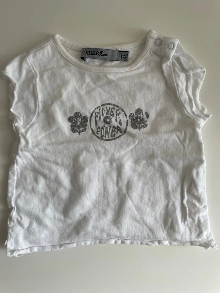 Tee shirt bébé blanc