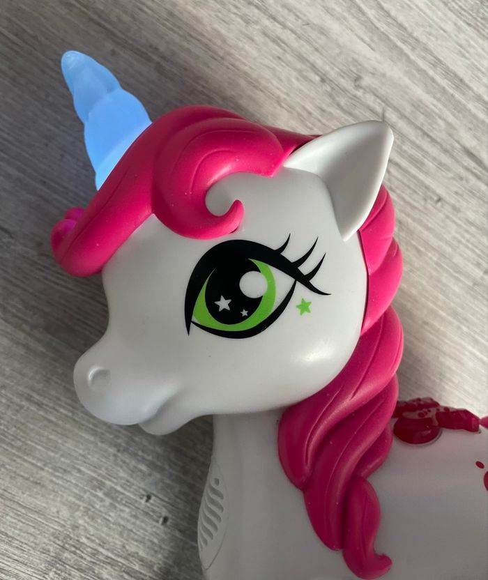 Licorne sonore et lumineuse - photo numéro 3