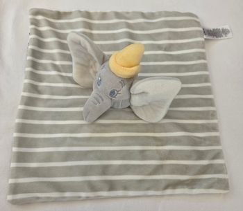 Doudou carré plat gris rayé Éléphant Dumbo - Motifs Dumbo - Primark