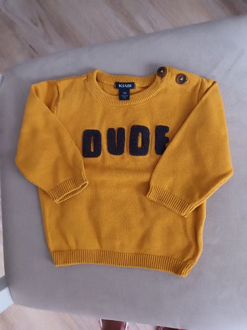 Pull  bébé