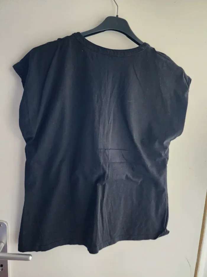Tshirt femme taille 4 - zamba- très bon état - photo numéro 3
