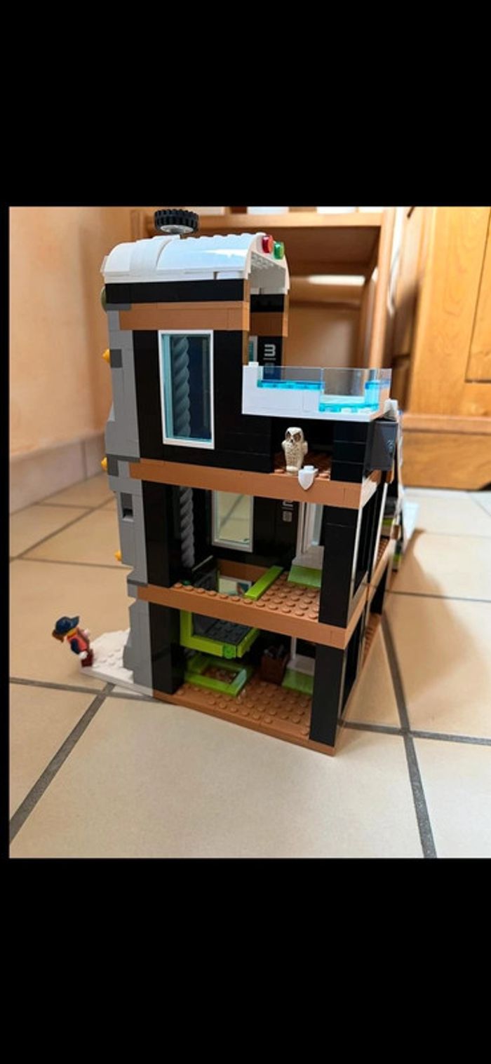 Lego City 60366 - Le complexe de ski et d'escalade - photo numéro 3