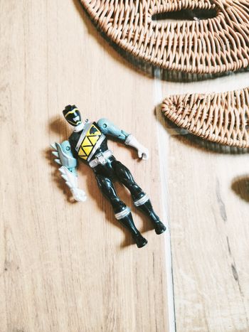 🙅 Power rangers dino charge figurine du ranger noir bras armé marque Bandai