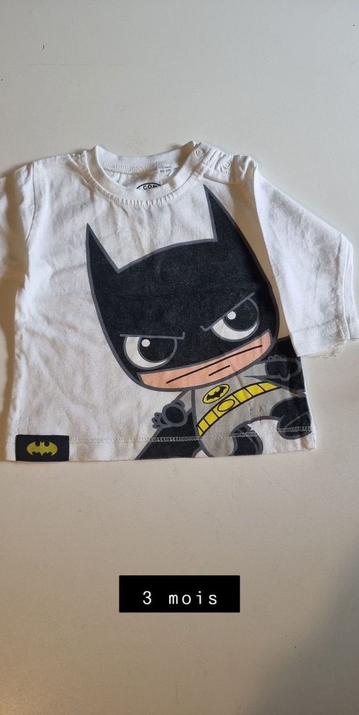 Tee shirt batman